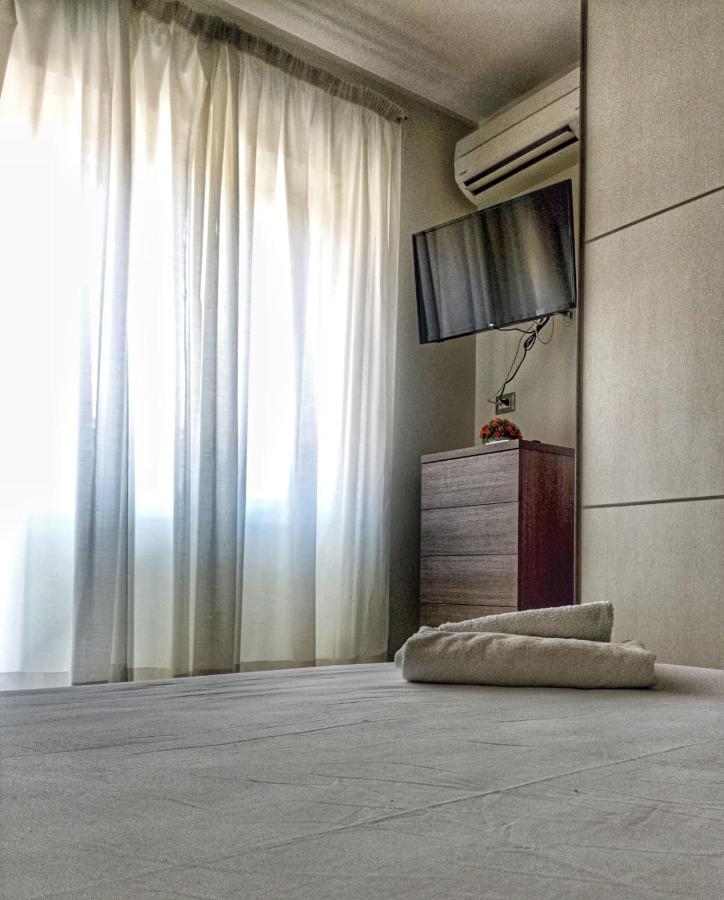 Appartement La Casa Di E-Cinecitta à Rome Extérieur photo